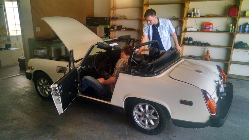 Illustration for article titled That time we did Top Gear - Part 1